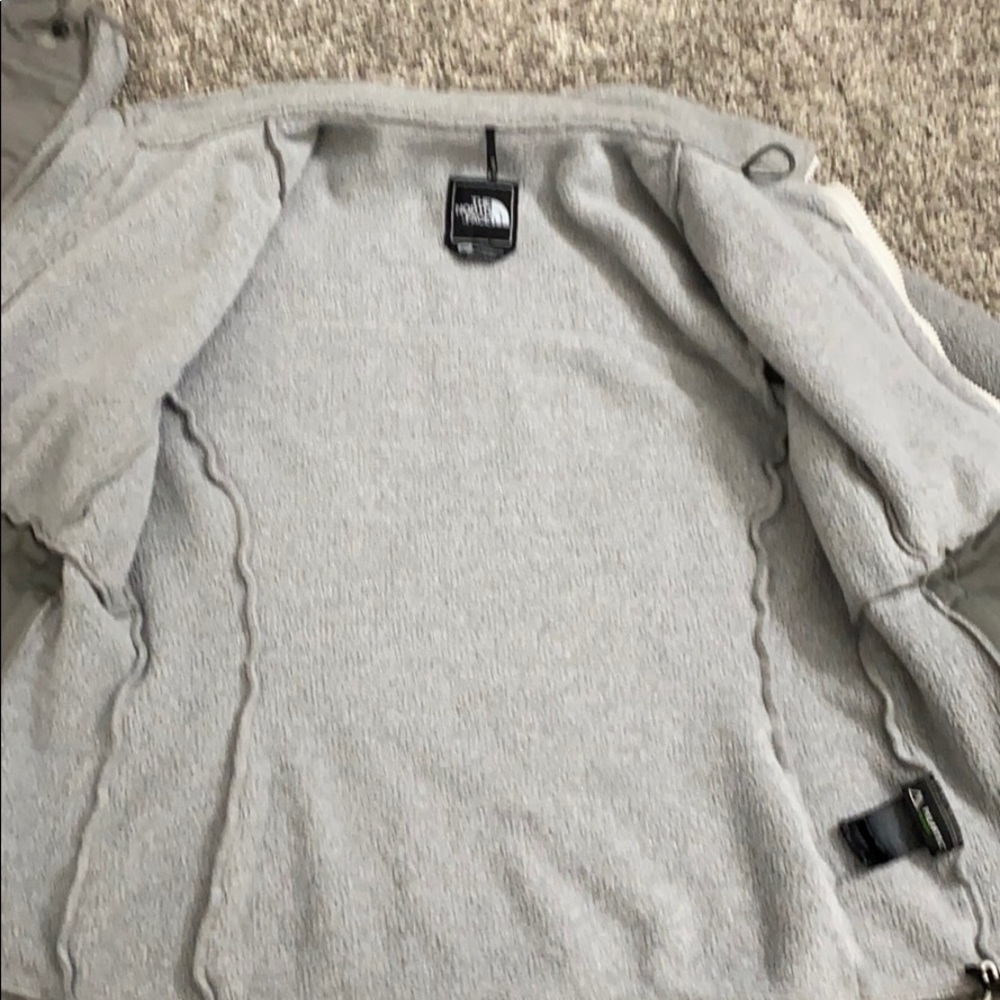 North Face Jacket - Picture 4 of 8